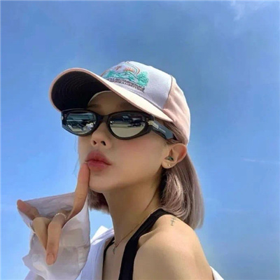 图片[5]-女生头像慵懒偏冷淡风 都说秋天适合思念其实更适合见面-女生头像论坛-个性装扮-优诺-小站